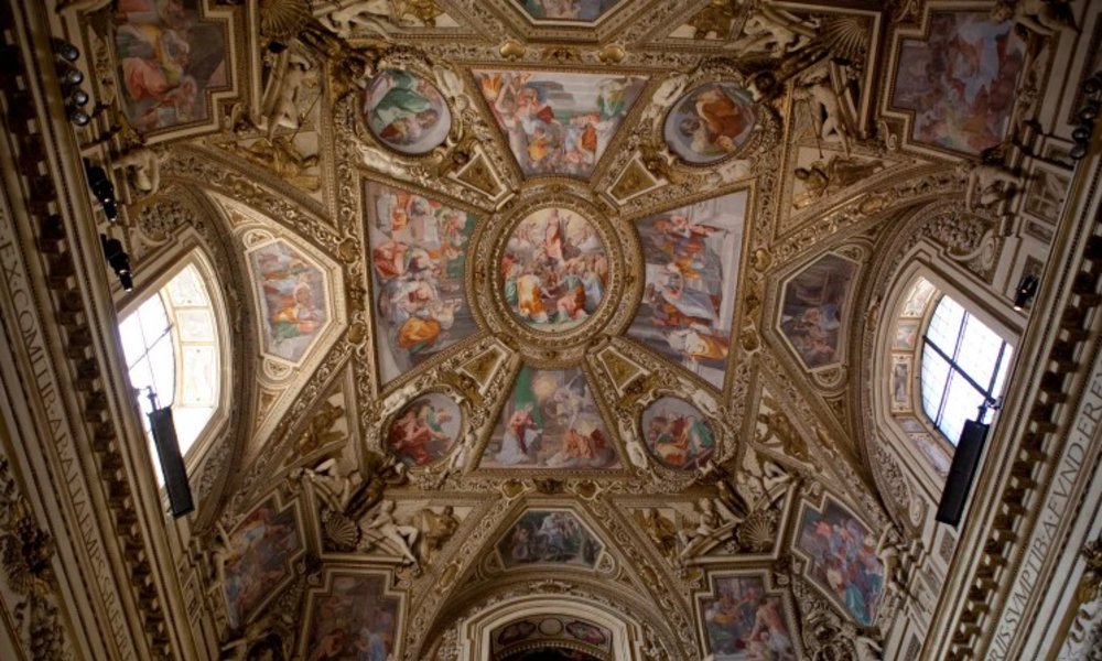 [US] rome in a day - inside basilica of santa maria in travestere, rome
