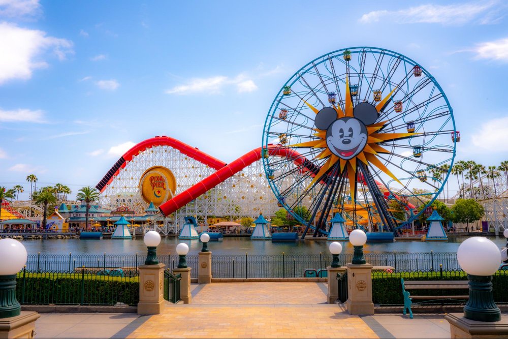 「世界で一番幸せな場所」カリフォルニアディズニー70周年を体験! 観覧車