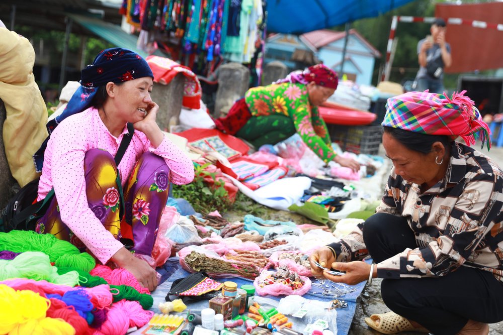  Chợ Phiên Quản Bạ - Nơi Nhịp Sống Vùng Cao Hội Tụ 