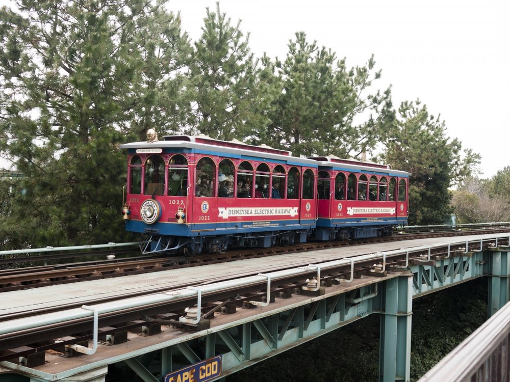 Trải Nghiệm Ngắm Cảnh Từ Trên Cao Bằng DisneySea Electric Railway