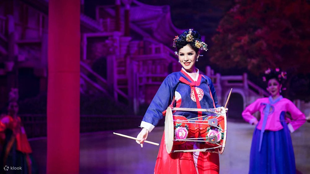 Giới Thiệu Show Alcazar Cabaret Pattaya