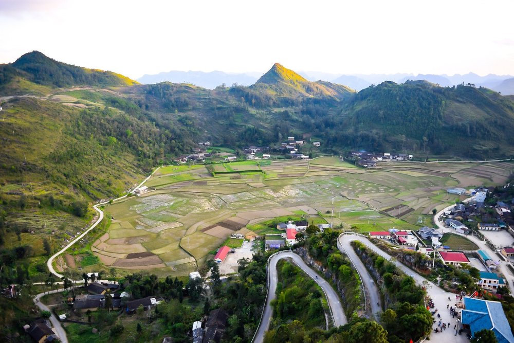 Những Con Đèo Lũng Cú