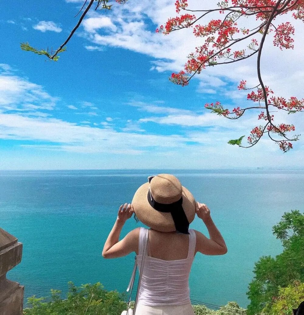 Du Lịch Núi Bàn Cờ Mùa Nào Đẹp Nhất?