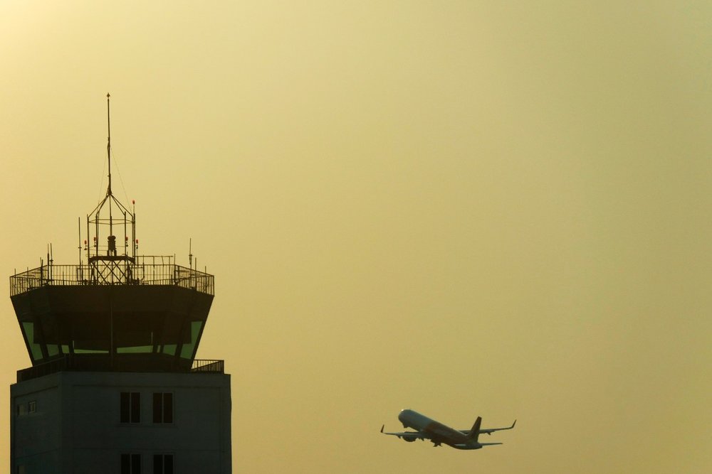 Đi Sài Gòn bằng đường hàng không