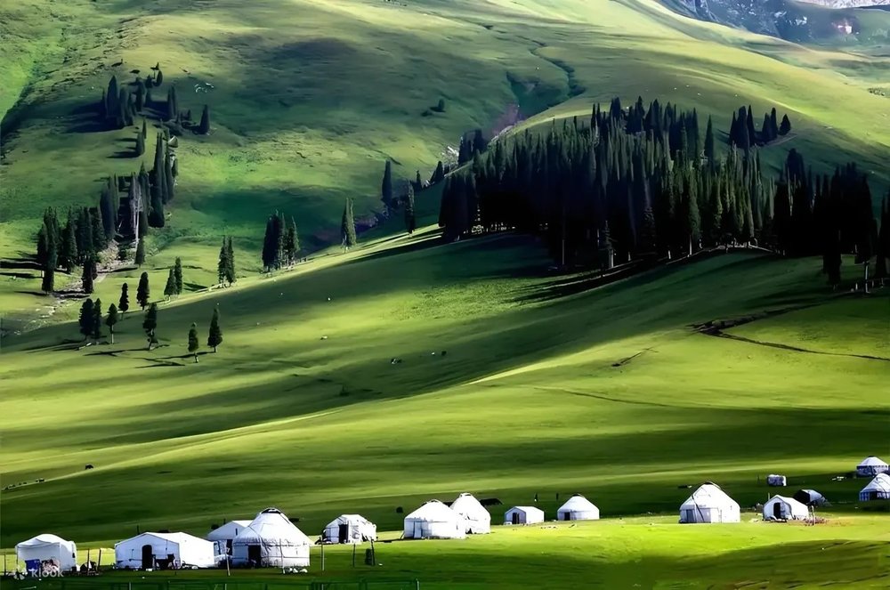 伊犁景點, 那拉提大草原, 伊犁自由行, 伊犁旅遊攻略