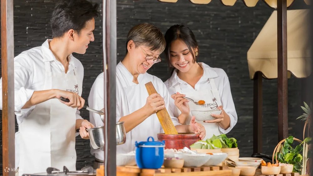 Học Nấu Ăn Trên Bãi Biển 