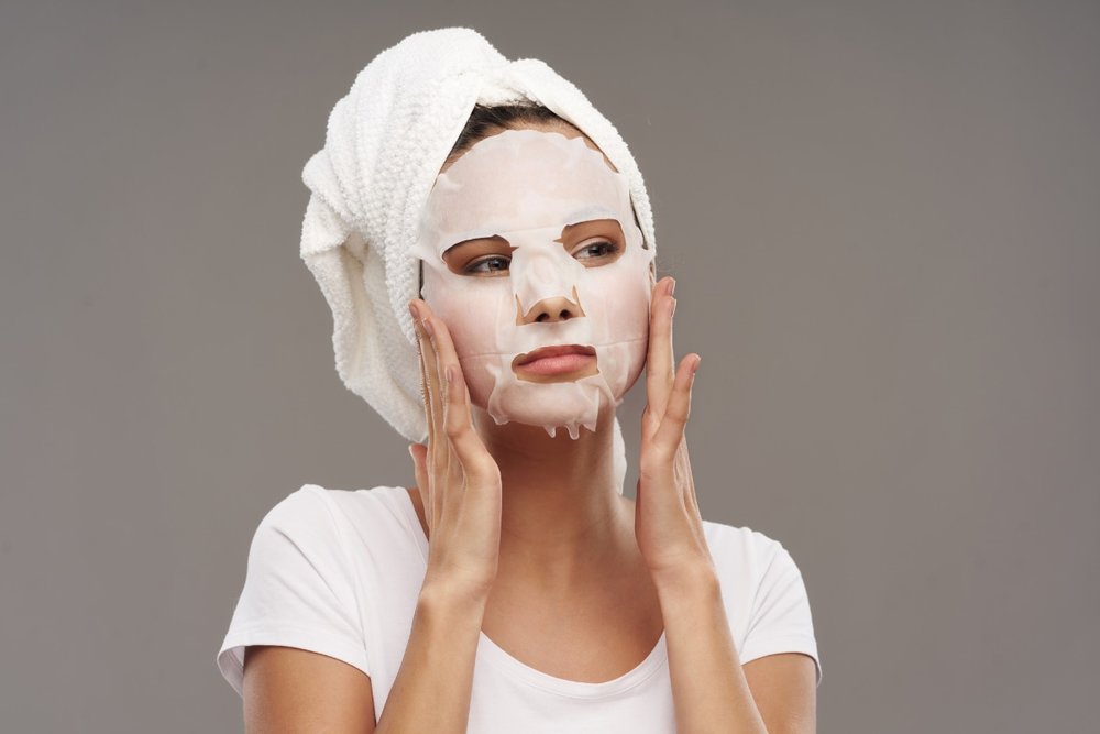 Mặt Nạ Giấy & Mặt Nạ Thiên Nhiên