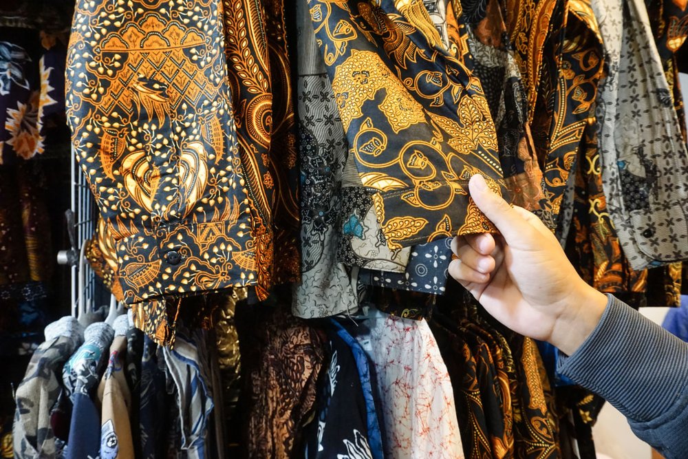 Vải Batik & Quần Áo Thủ Công
