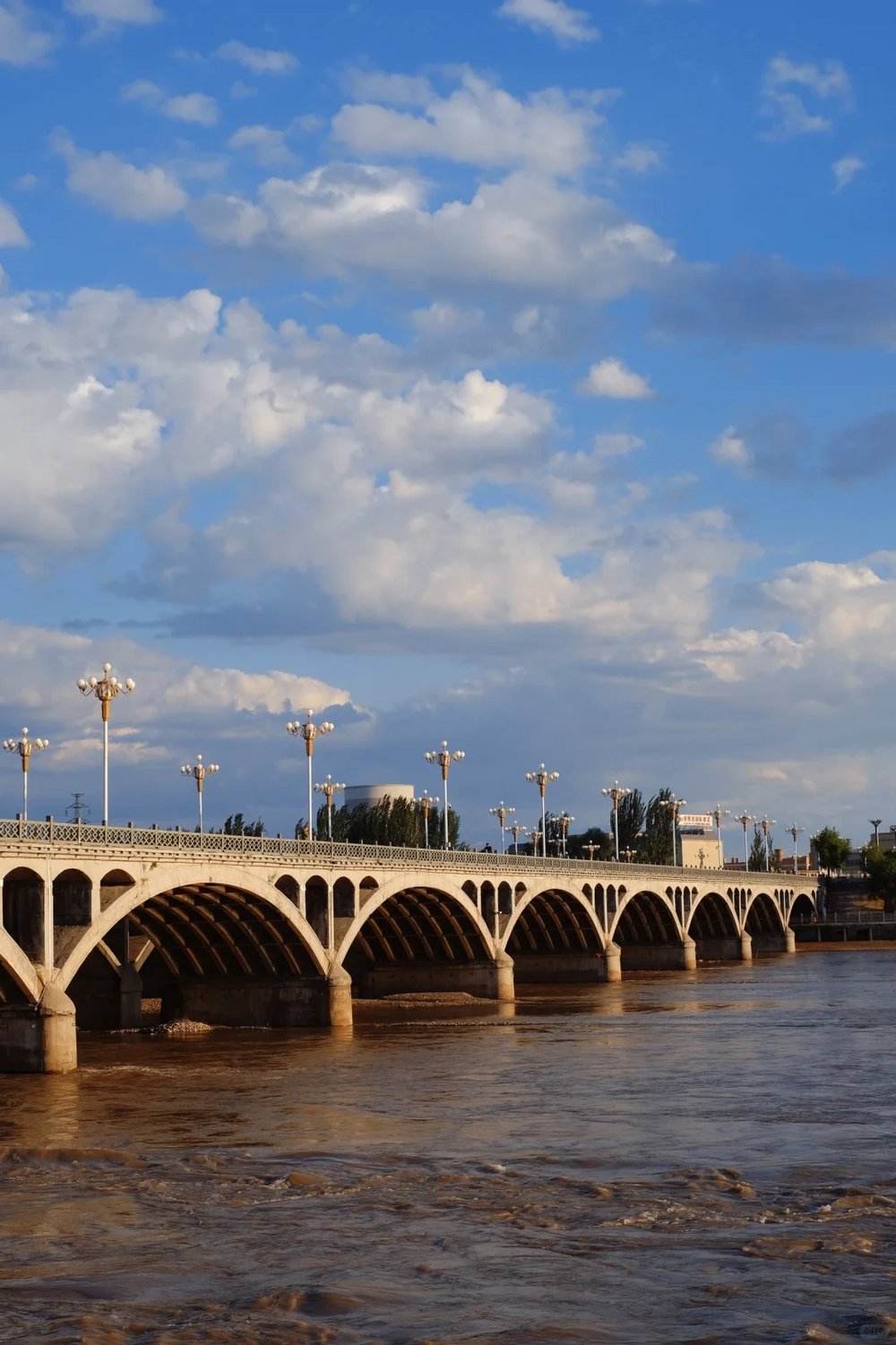 伊犁景點, 伊犁河, 伊犁自由行, 伊犁旅遊攻略