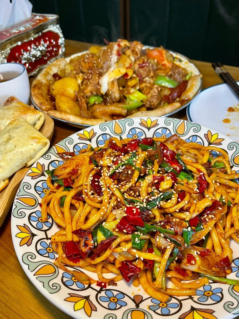 伊犁美食, 拉條子, 伊犁自由行, 伊犁旅遊攻略