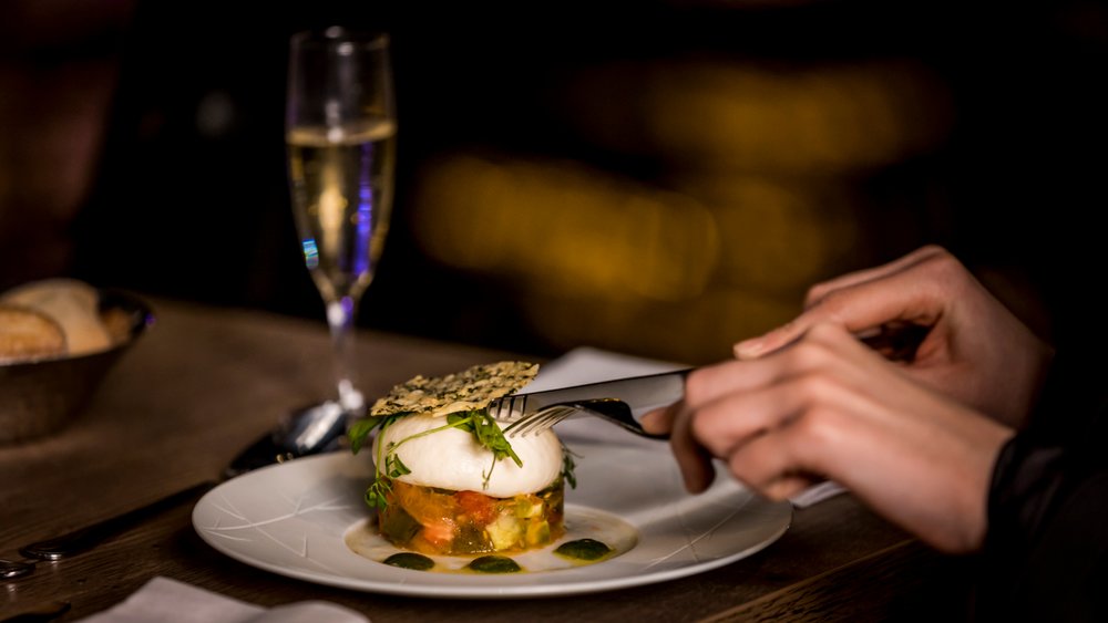 seine river cruise food