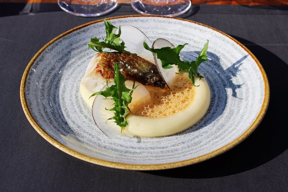 Paris Bustronome Luxury Bus food