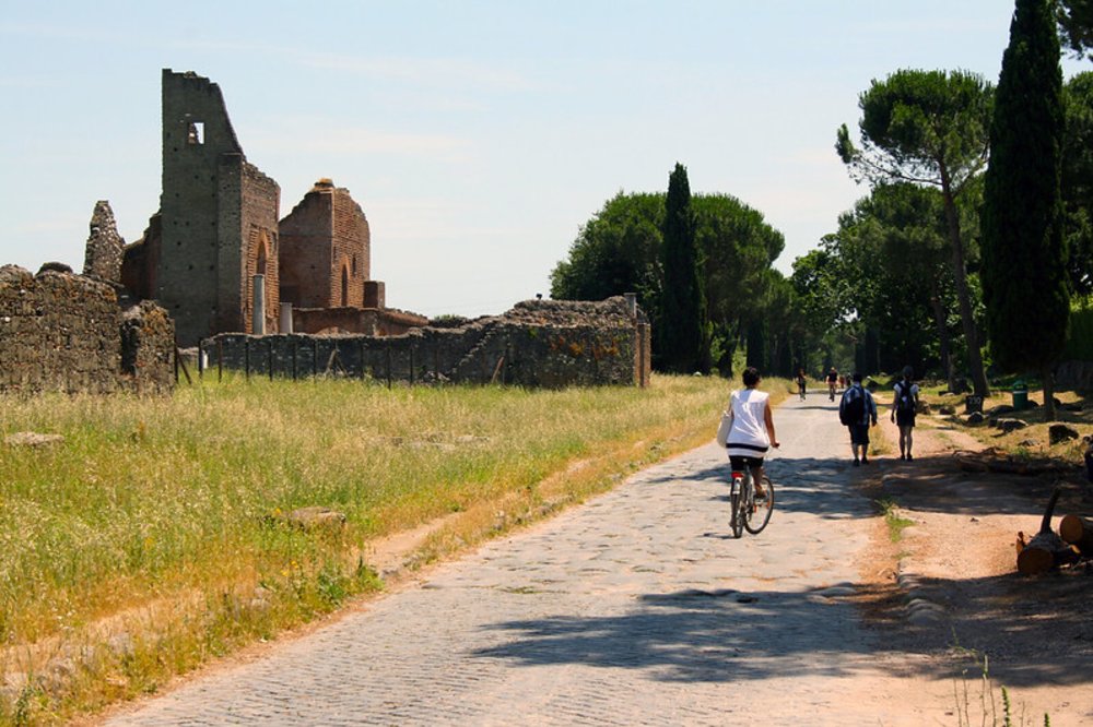 [Bike Rental in Rome] Biking along Appian Way