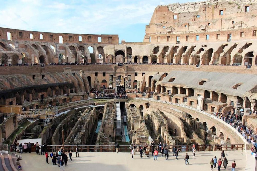 [usxanz] rome with kids - interior of the colosseum