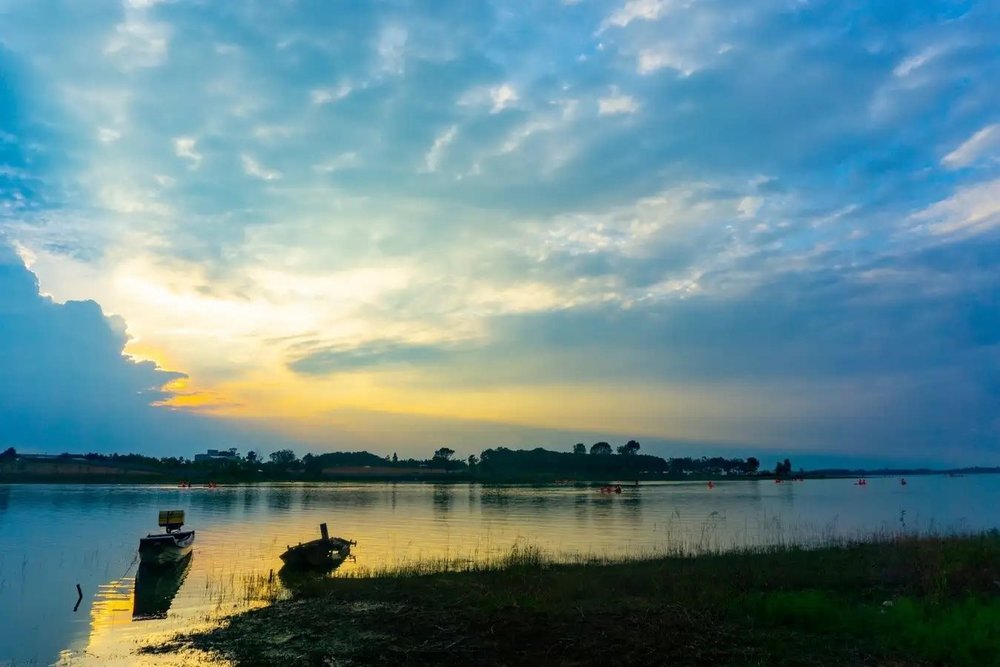 Du Lịch Hồ Trị An Mùa Nào Đẹp Nhất?