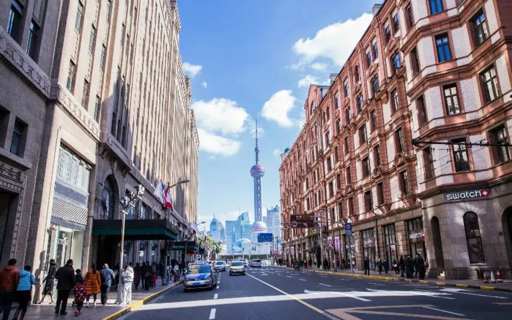 The Bund Shopping Area – Mua Sắm Ven Sông Kết Hợp Ngắm Cảnh Đẹp