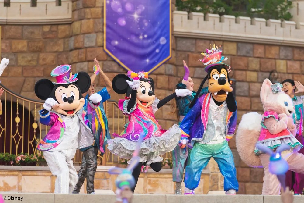 hong kong disneyland 20th anniversary party