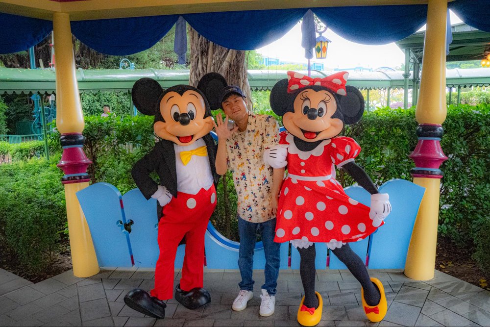 香港ディズニーランドの個人手配予算 ミッキー　ミニー　グリーティング