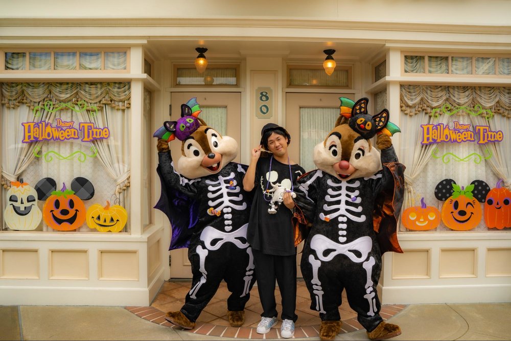 2025年最新！香港ディズニーランドのキャラクターグリーティング完全ガイド　チップとデール　ハロウィンコスチューム