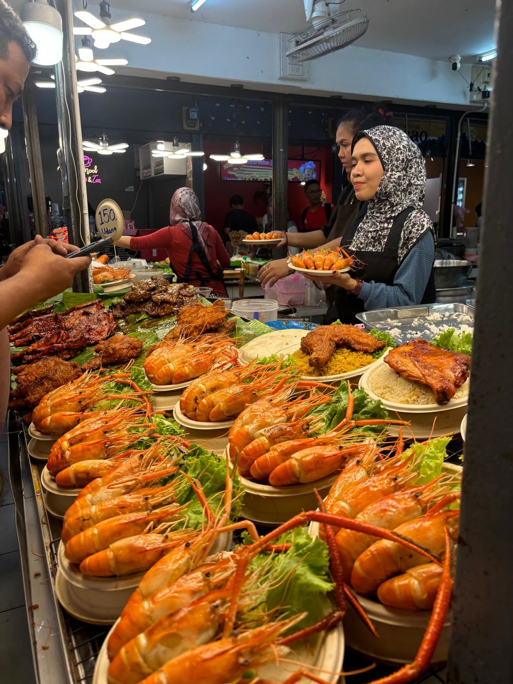 BM Asean Night Bazaar Hat Yai