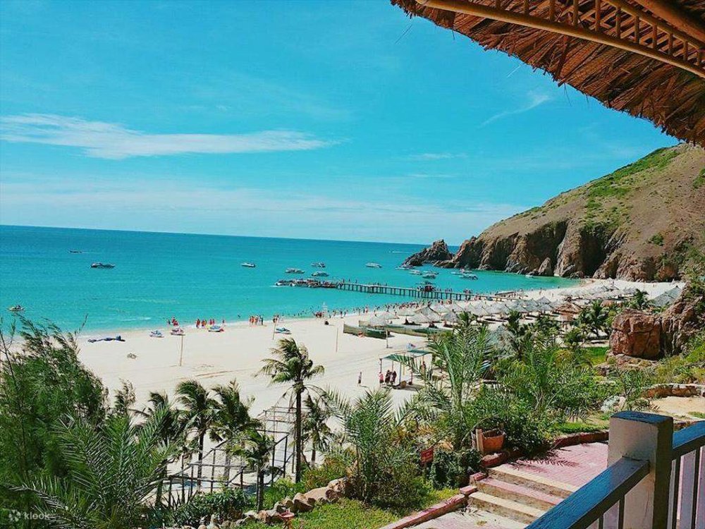 Ngày 1: Cầu Thị Nại - Đồi Cát Phương Mai - Bãi Kỳ Co, Eo Gió