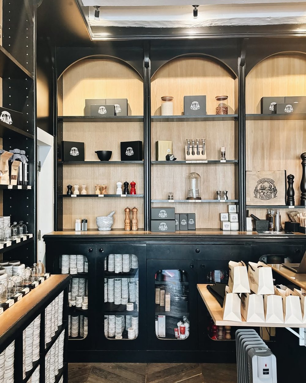 フランス　お土産 Compagnie Française des Poivres et des Epices