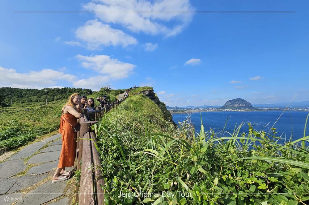 Lịch Trình Rõ Ràng Và Booking Lưu Trú