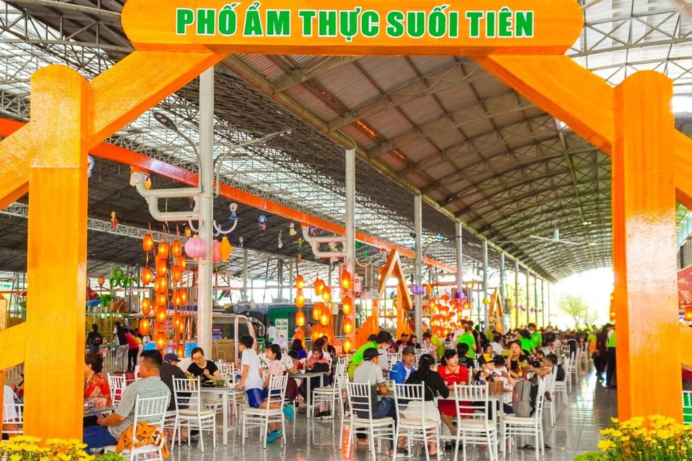 Phố Ẩm Thực