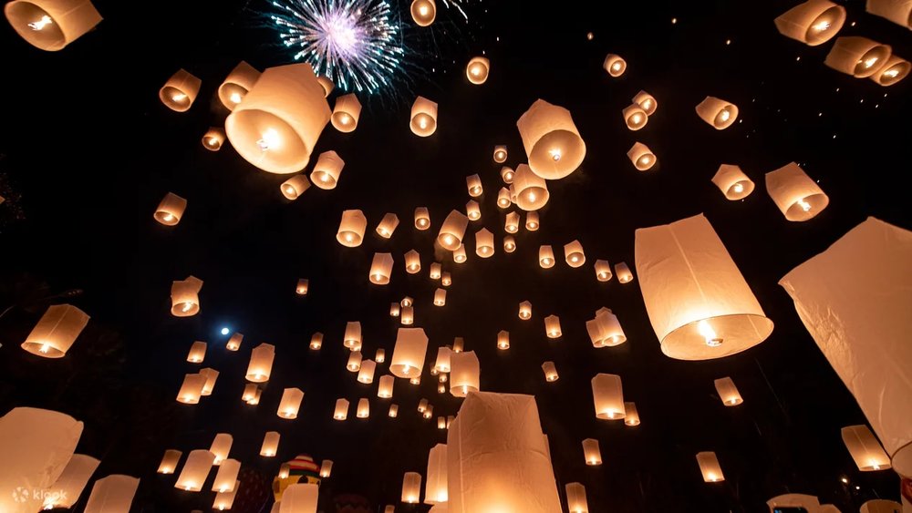 Lễ Hội Thả Đèn Trời Yi Peng