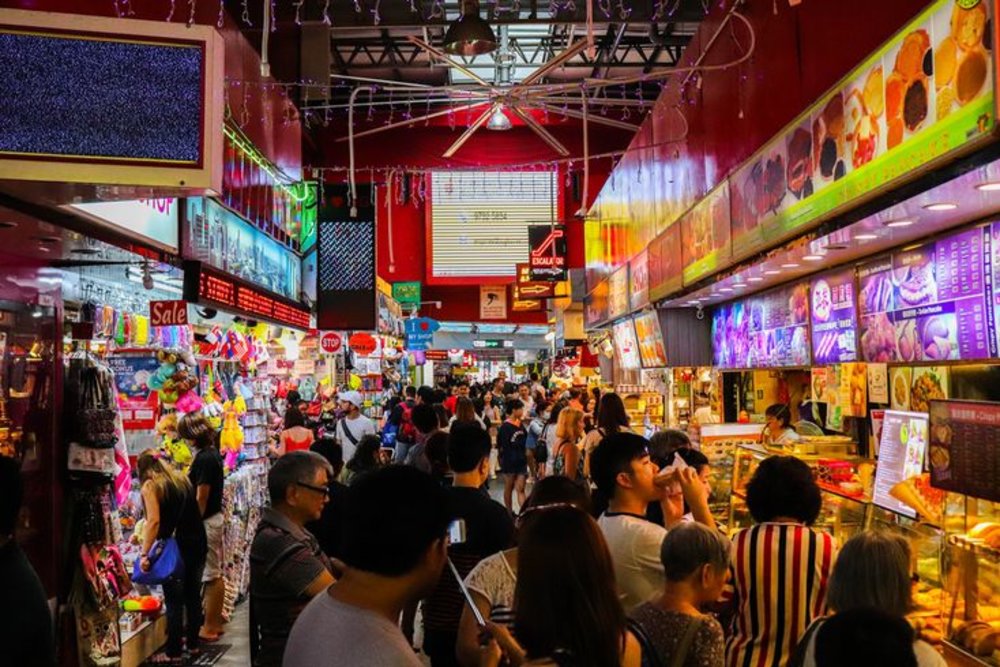 Thiên Đường Mua Sắm Giá Rẻ Bugis Street Market