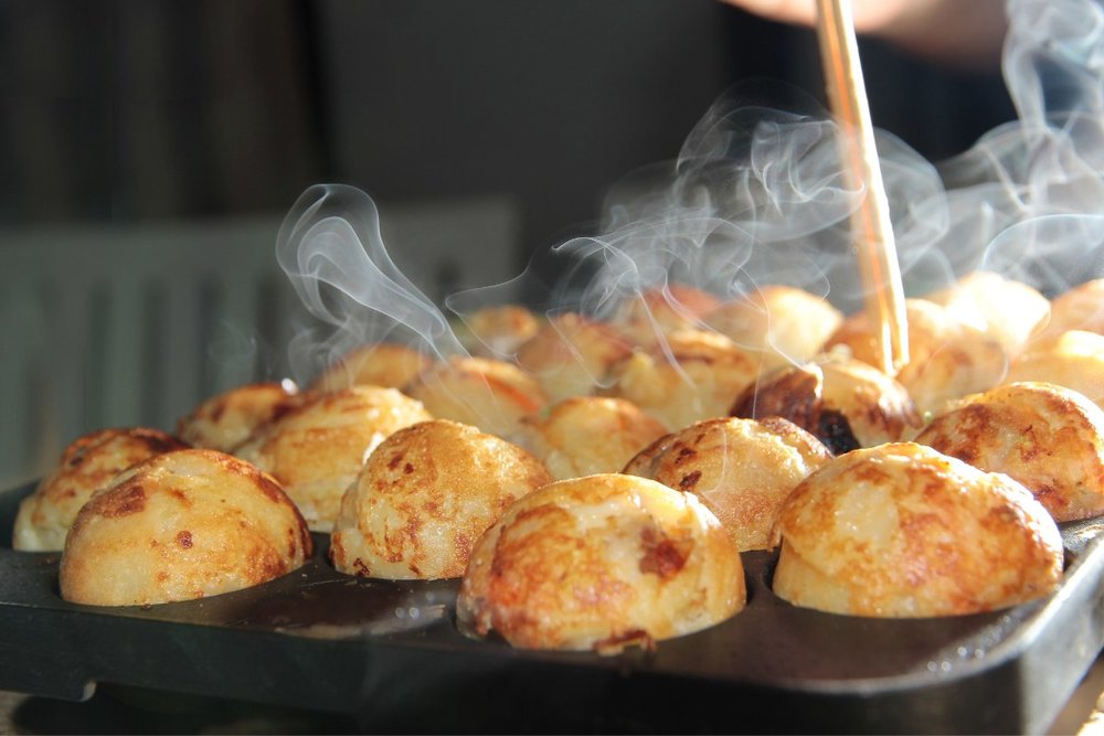 Thưởng Thức Takoyaki – Bánh Bạch Tuộc Nóng Hổi