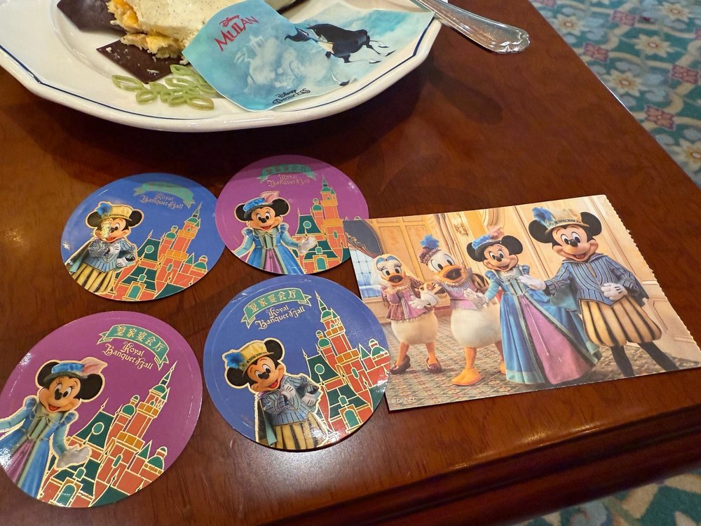 上海ディズニーランドについて知りたい50のこと！　ミッキー　ミニー　ステッカー　ポストカード