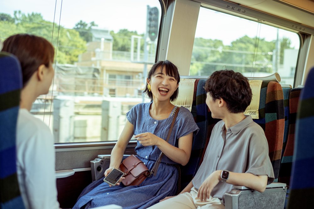 Hakone Freepass - Interior of Limited Express Romancecar