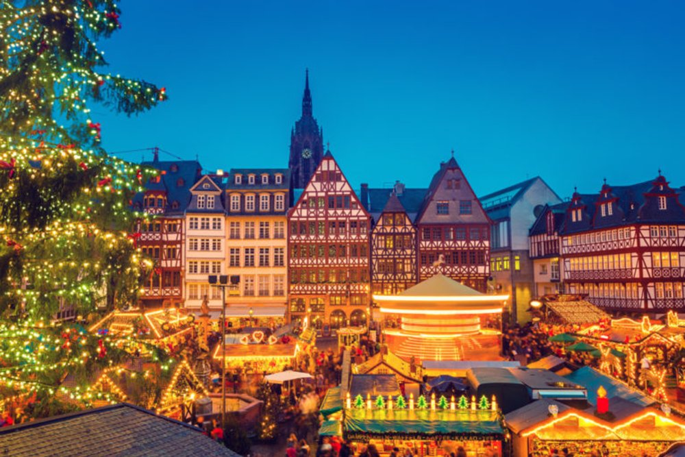 frankfurt christmas market lights