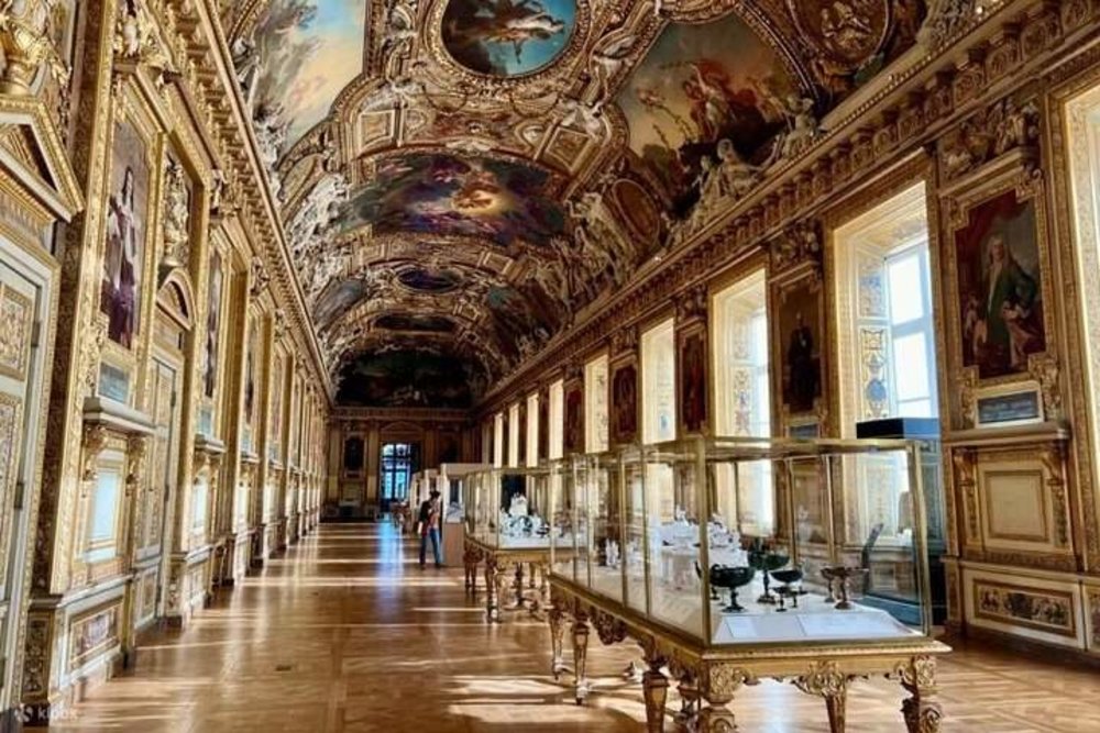 The Galerie d'Apollon