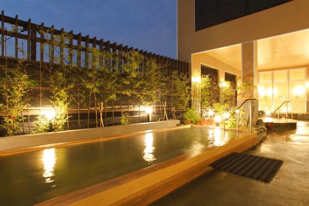 Rock salt spa rinkunoyu