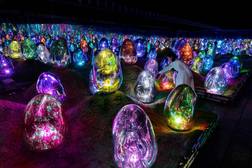 Open-Air – Vũ Trụ Ánh Sáng Dưới Bầu Trời Tokyo