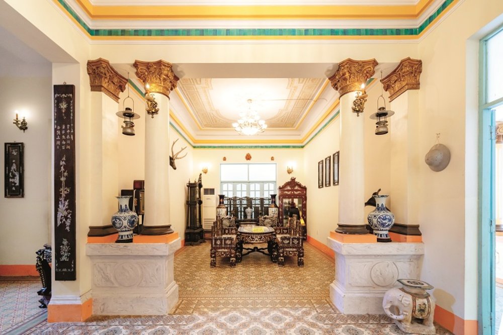 Giá Vé Tham Quan Nhà Công Tử Bạc Liêu Mới Nhất 2025