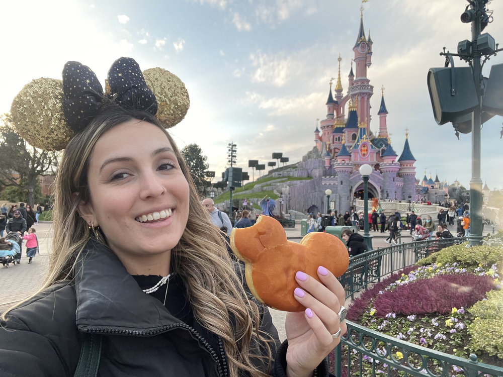 Selfie in front of Disneyland Paris castle