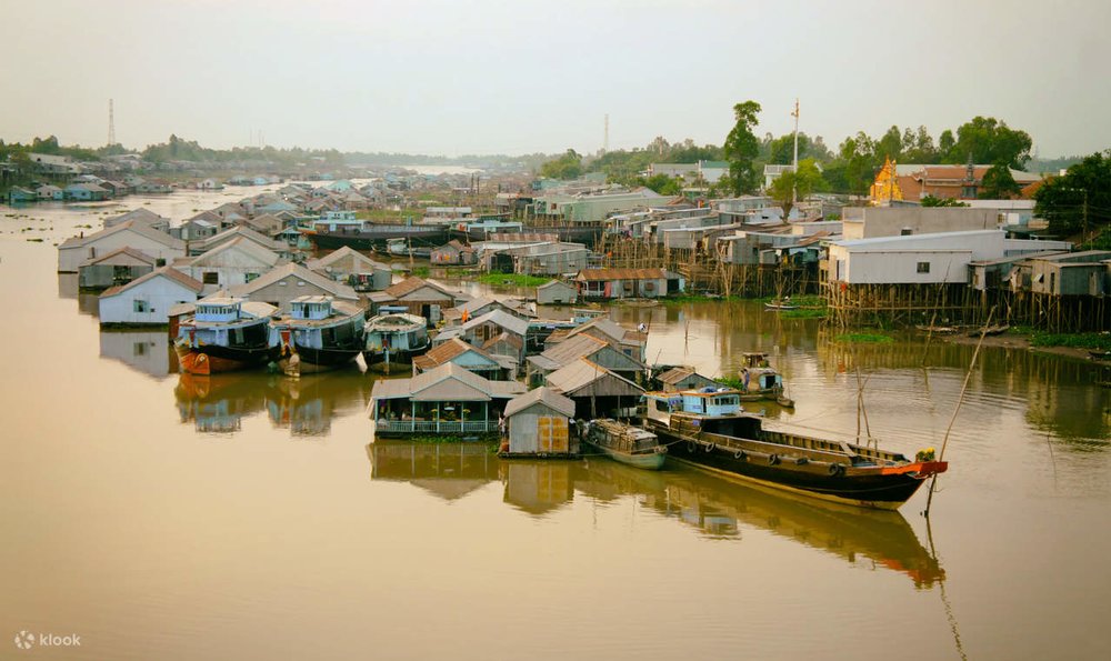 Du Ngoạn Sông Hàm Luông - Ngắm Trọn Vẻ Bình Yên Bến Tre