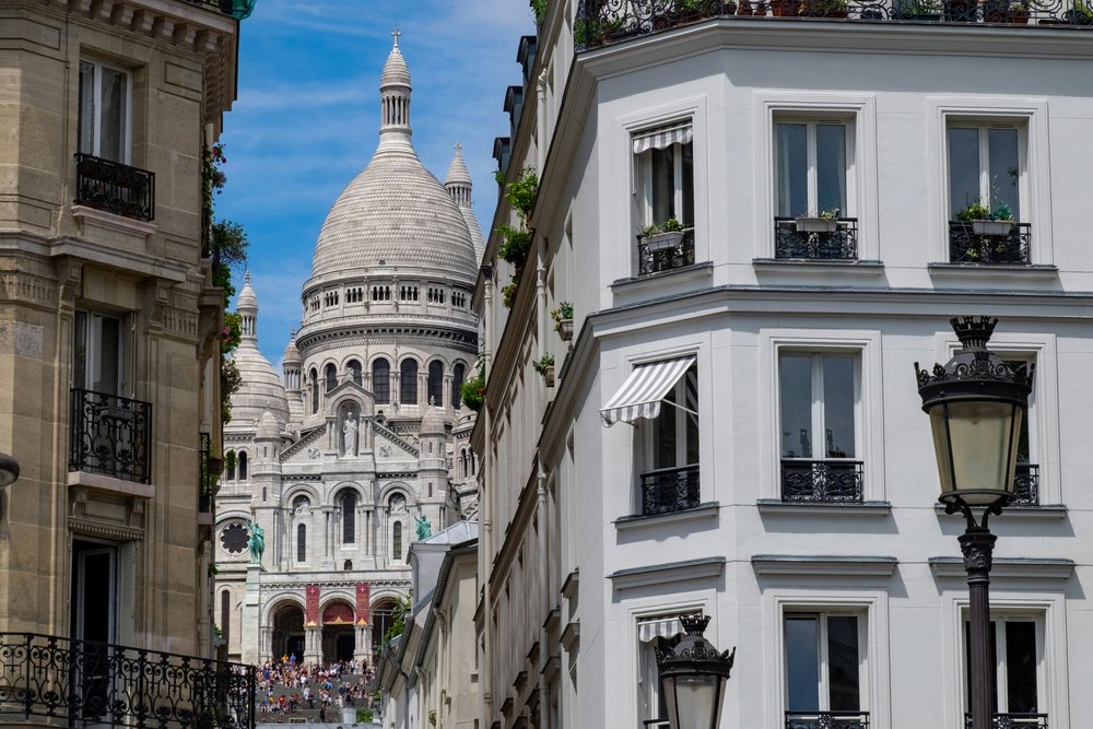 paris travel tips  - Sacre-Coeur Basilica