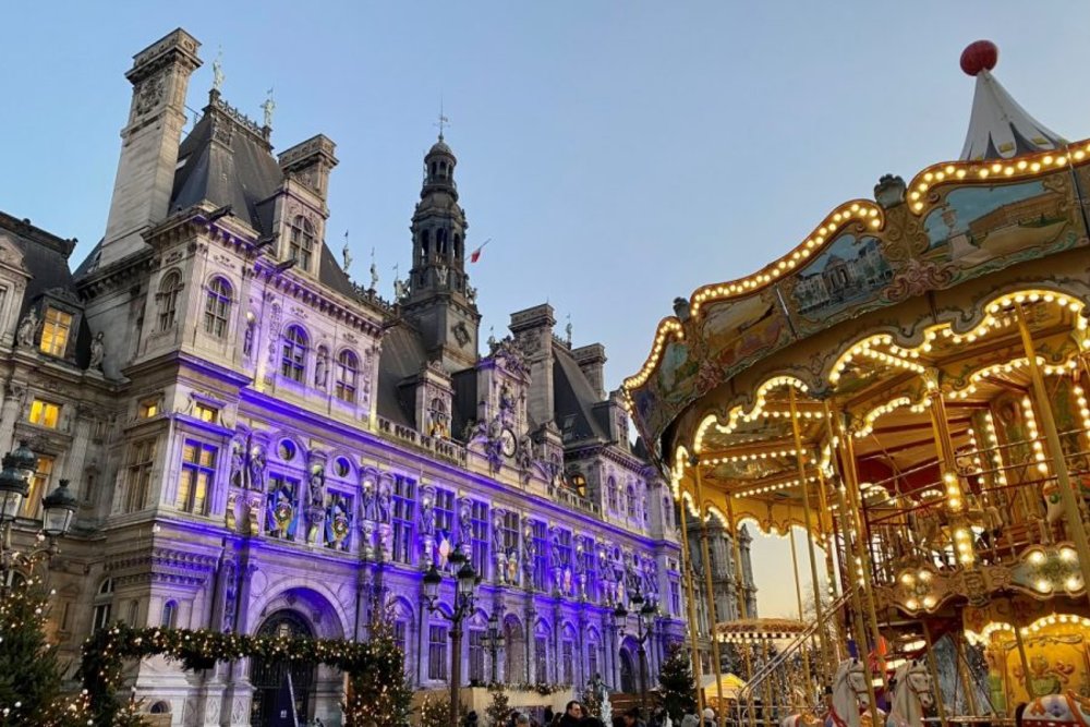 paris christmas market night