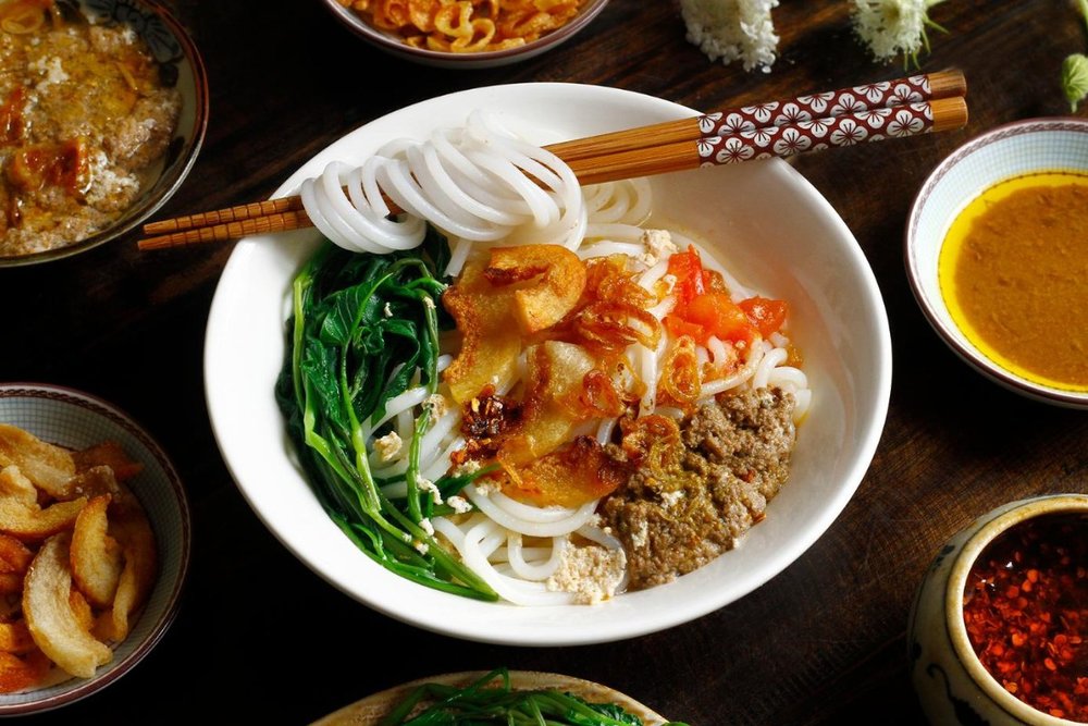 Bún Canh Với Sợi Bún "Siêu To Khổng Lồ"