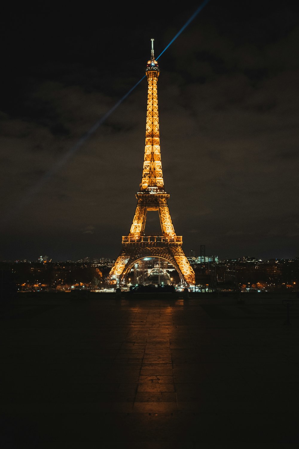 eiffel tower at night