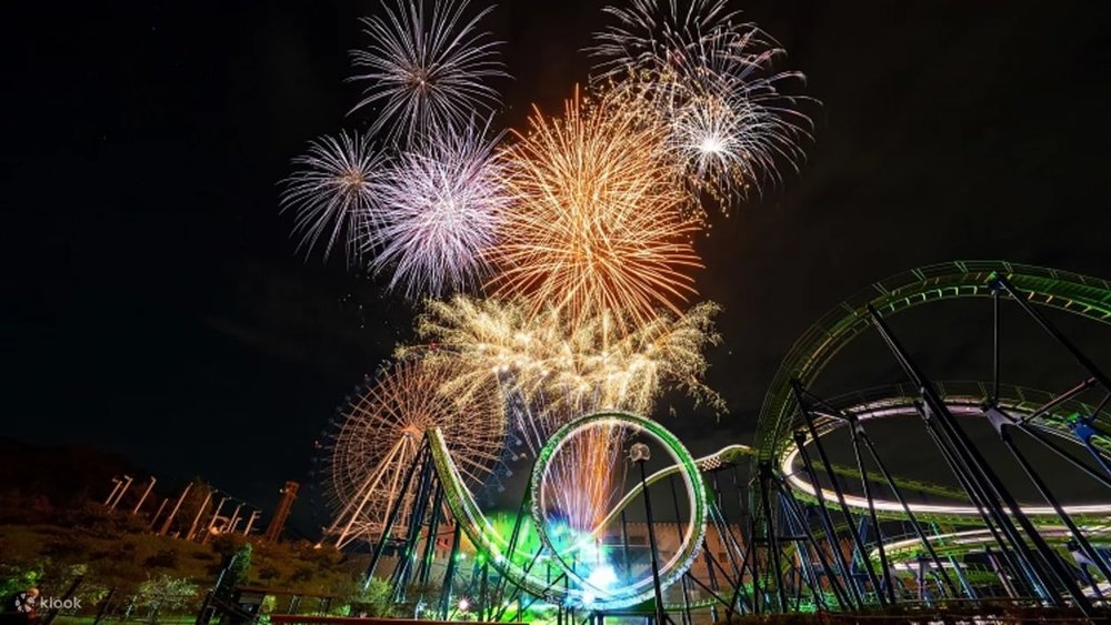 Himeji Central Park Fireworks