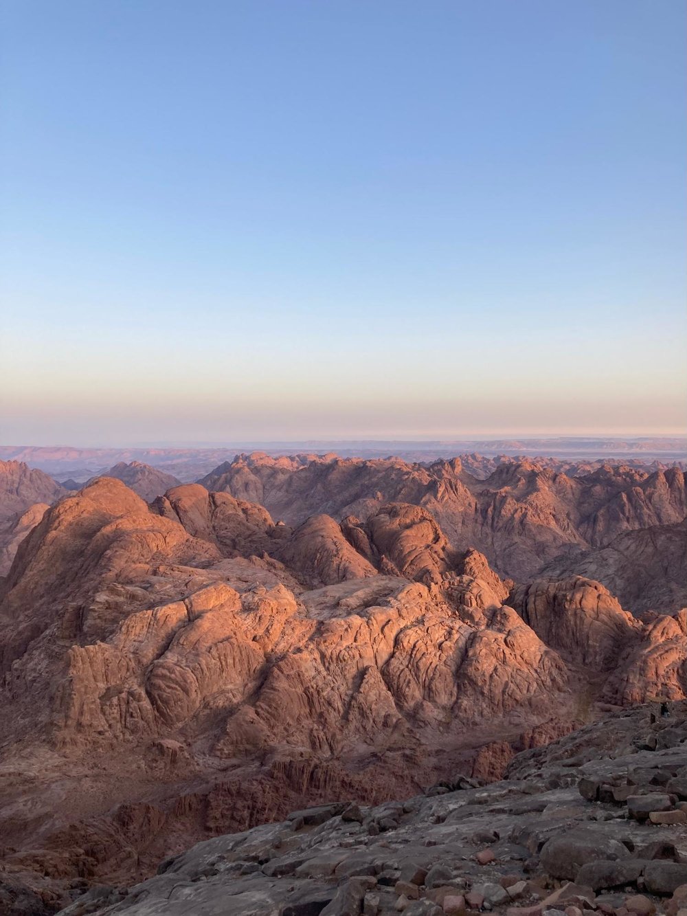 【エジプト】100％おすすめ！シナイ山で感動の朝日を迎えよう　下山　山