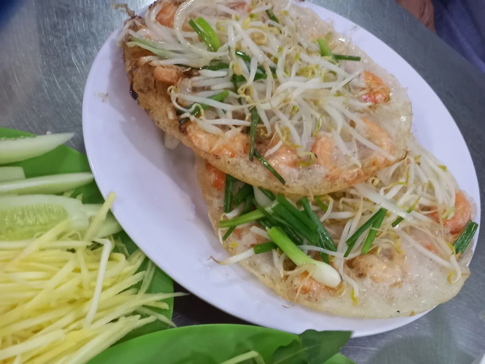 Bánh Xèo Tôm Nhảy