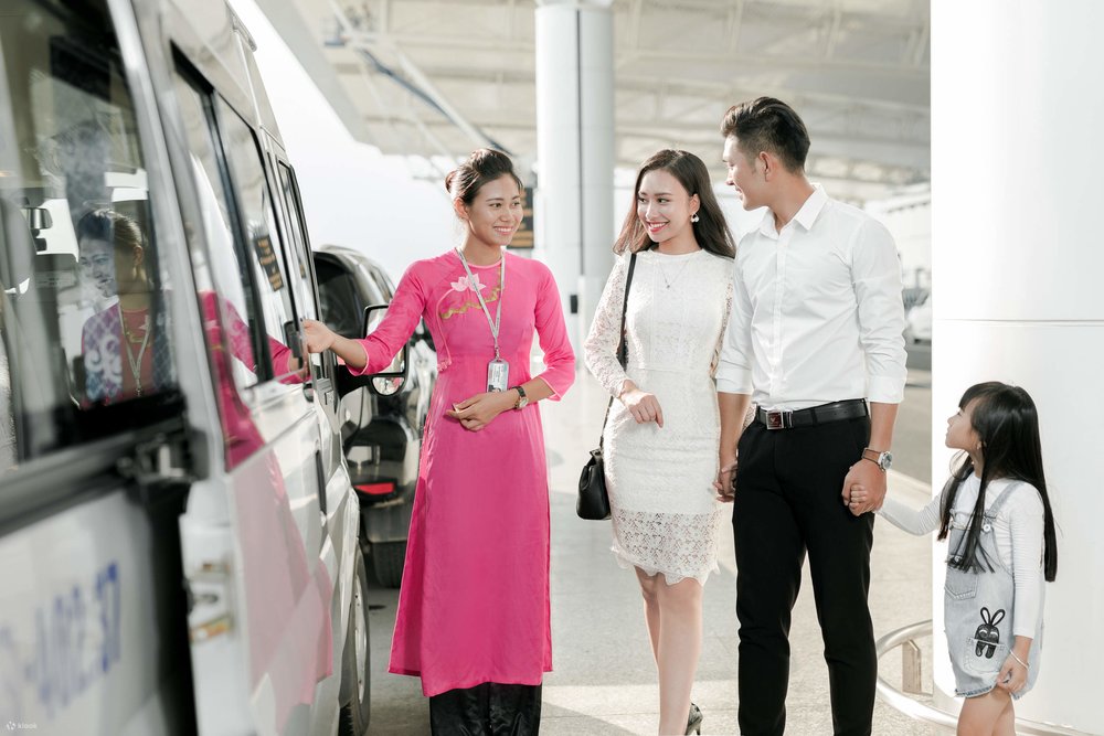  Dịch Vụ Xe Đưa Đón Sân Bay