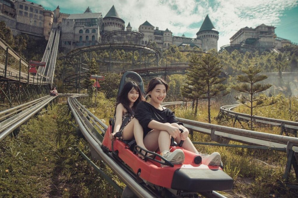  Khu Vui Chơi Trong Nhà Fantasy Park Ở Đâu Tại Bà Nà Hills?