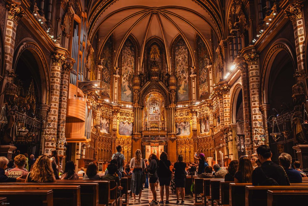 Inside the Santa Maria de Montserrat Monastery